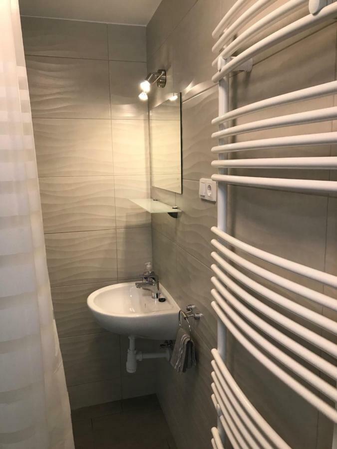 Heni Apartment Buk Ngoại thất bức ảnh